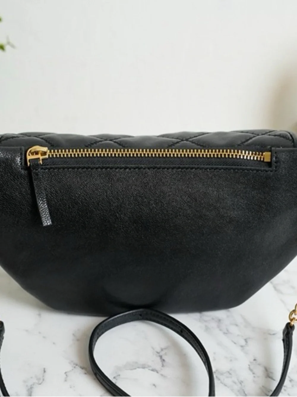 Tory Burch Willa Quilted Belt Bag - Black with Gold Hardware
